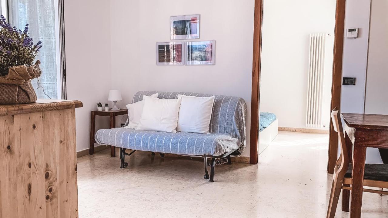 Appartamento Il Poeta - Affitti Brevi Italia Римини Экстерьер фото